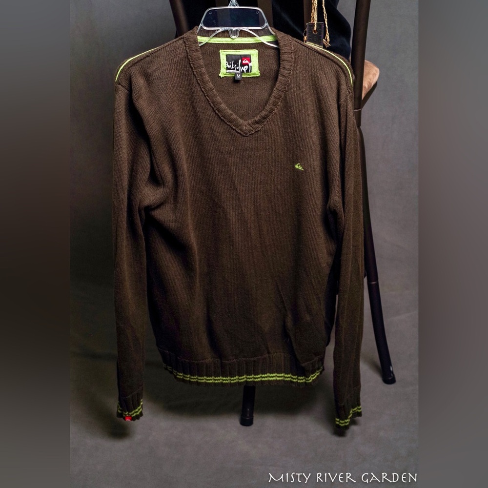 Quiksilver Brown Wool Sweater V-Neck